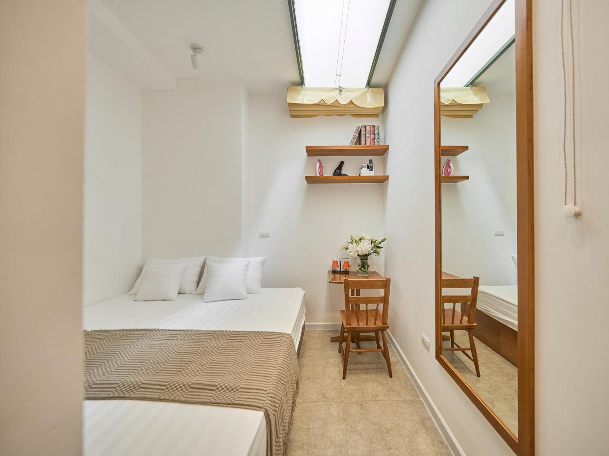 Căn hộ Horizon Bui Vien Retreat - Exclusive Rooftop & Poolside Relaxation *