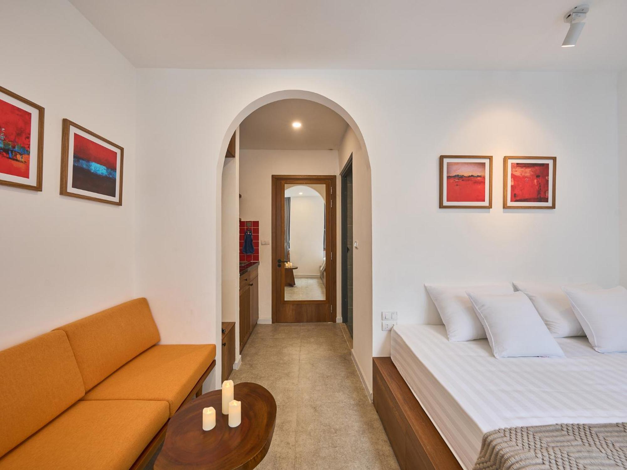 Căn hộ Horizon Bui Vien Retreat - Exclusive Rooftop & Poolside Relaxation TP. Hồ Chí Minh